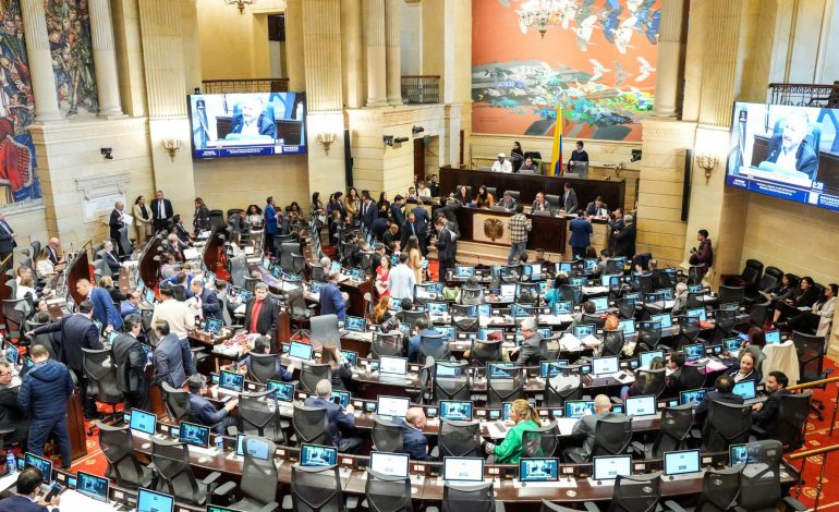  La reforma a la justicia es triunfante de la Cámara de Representantes

 – Panorama 24