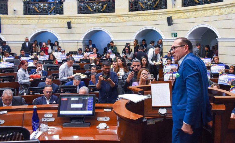  El destino de la consulta popular se definirá en el final de VOTO