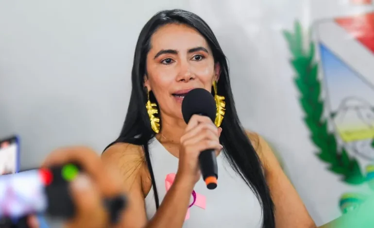  El representante rechaza el apoyo a la reforma –