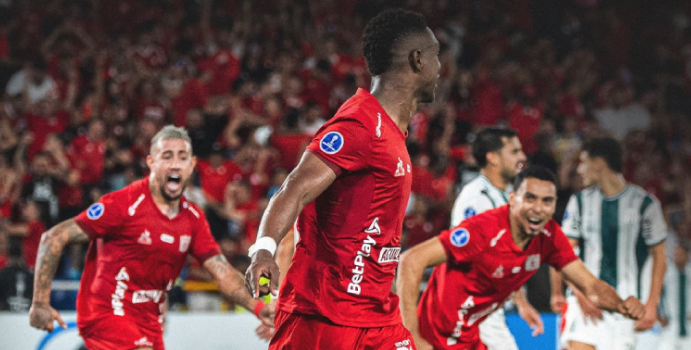  El dinero recibido por América para continuar en la Copa Sudamericana de 2025

 – Panorama 24