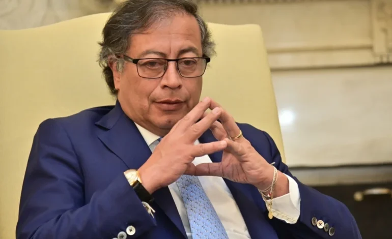  Gustavo Petro condena un nuevo complot para matarlo: Verdadero o Falso – Extra

 – Panorama 24