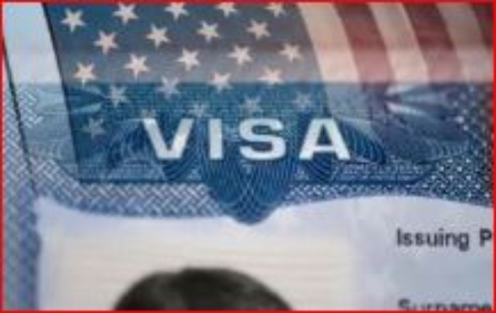  Trump ordenó detener las entrevistas de visa con los estudiantes y estudiar nuevos requisitos

 – Panorama 24