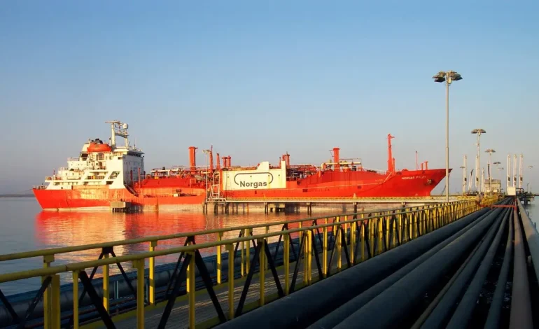  Cómo Columbia reemplaza el aceite de exportación y el carbono que pierde

 – Panorama 24