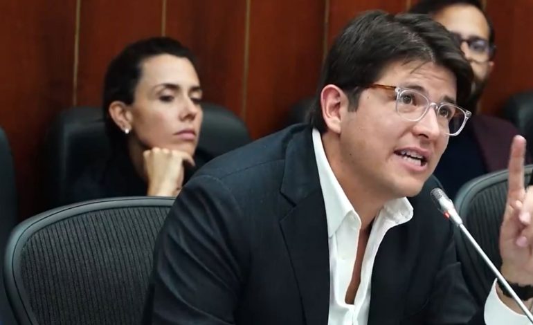  Miguel Uribe Sale Bien de la Primera Cirugía
 – Panorama 24