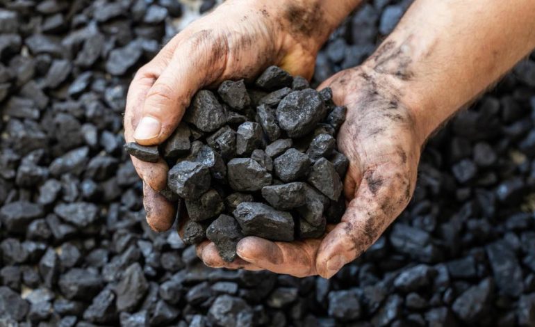  La exportación de Colombia registró una caída en el 6.5% en abril para el petróleo más bajo y la venta del mundo del carbón

 – Panorama 24