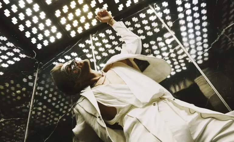  Martin Trevy interpreta un clásico de Akon con su nuevo sencillo ‘Loose Dos’

 – Panorama 24