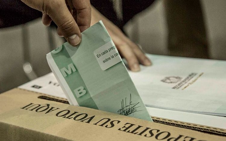 Law Maphrace: estándar que prohíbe la medición de los planes para elegir a un presidente será castigado por Petro – Extra

 – Panorama 24