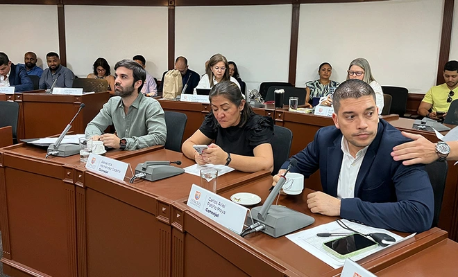  La movilidad invertirá en semacorización, tecnología y pedagogía para mejorar la cultura ciudadana: presentan un plan de ejecución ante el consejo – 

 – Panorama 24