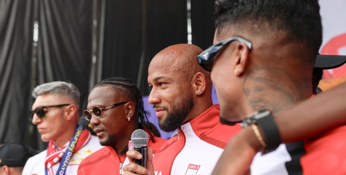  Fue campeón con Santa Fe y ya rechazó a los dos grandes de Cali

 – Panorama 24