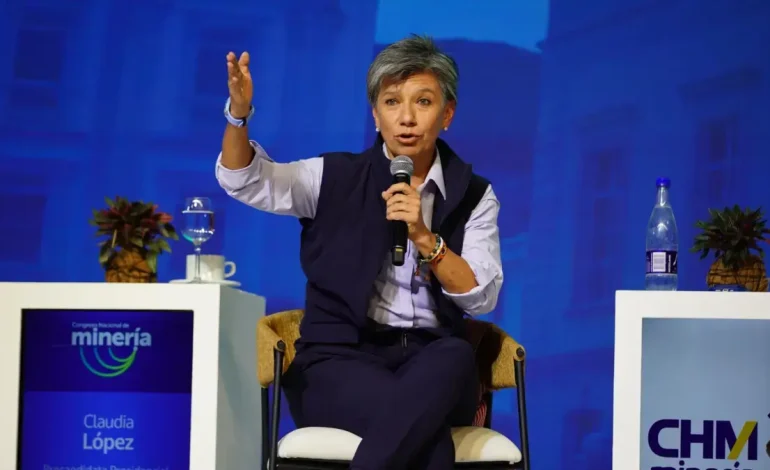  Claudia López durante el Congreso minero en Cartaageni

 – Panorama 24