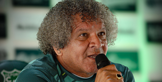  Alberto Gamero responde a los abucheos de los fanáticos de Cali

 – Panorama 24
