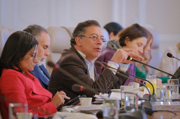  Avanza Total Paz: Diálogo de reanudación del clan de Colombia y Gulf en Qatar

 – Panorama 24