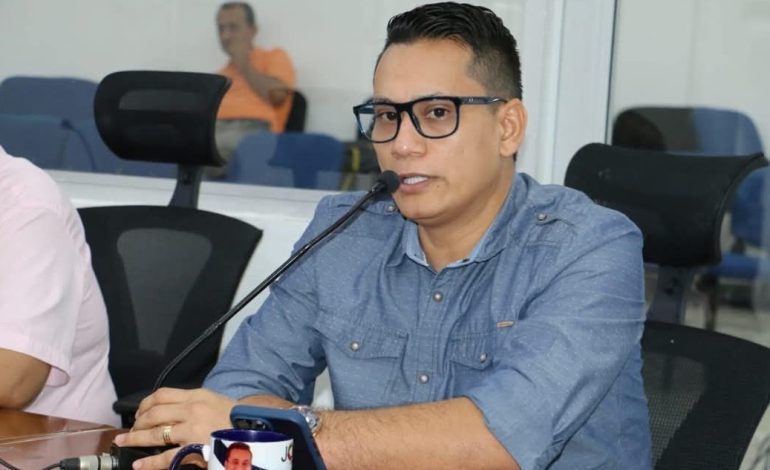  Selección de gerente bajo la lupa – 

 – Panorama 24