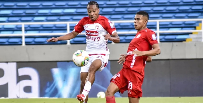  Santa Fe y América se miden en un gran juego

 – Panorama 24