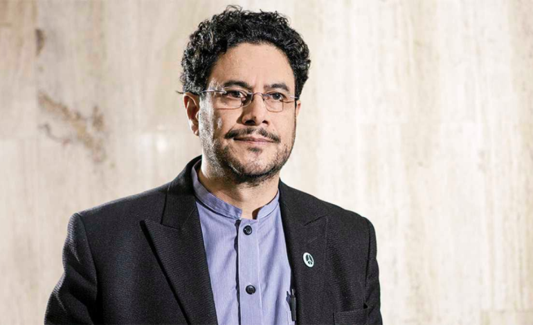  Autot: Condenan una reunión judicial contra Iván Cepeda después de condenar a Álvaro Uribe – Extra

 – Panorama 24