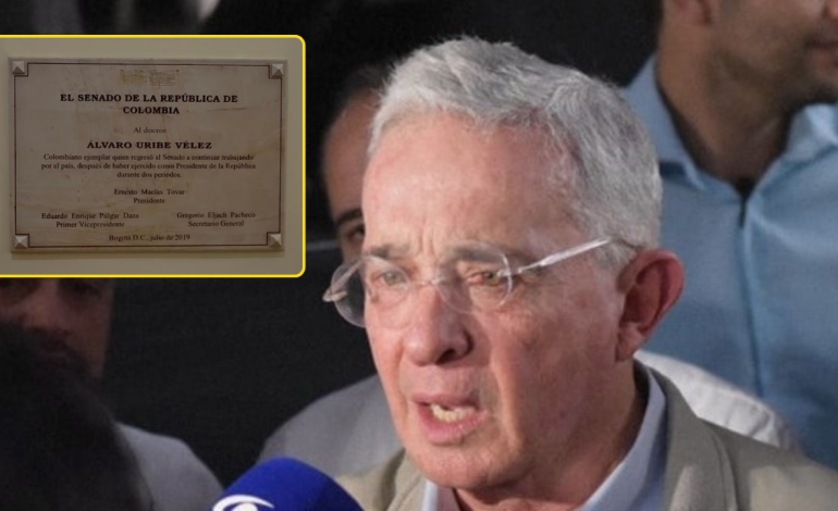  El diputado del Senado pide eliminar la placa de Álvaro Uribe en el Parlamento después de su veredicto – Extra

 – Panorama 24