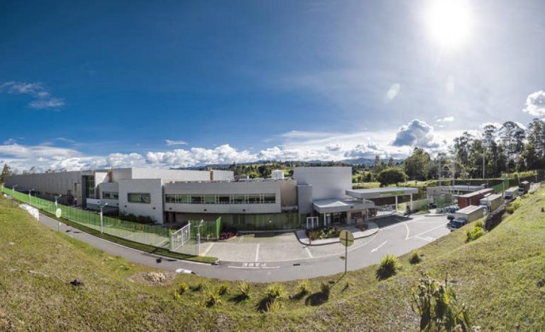  Natura deja operaciones internacionales de Avon en Europa, África y Asia y se concentra en América Latina; Regen gigante americano compra

 – Panorama 24