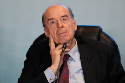  Procuraduría confirma el rechazo de Álvaro Leyva e investiga un nuevo escándalo con un contrato de pasaporte, 

 – Panorama 24