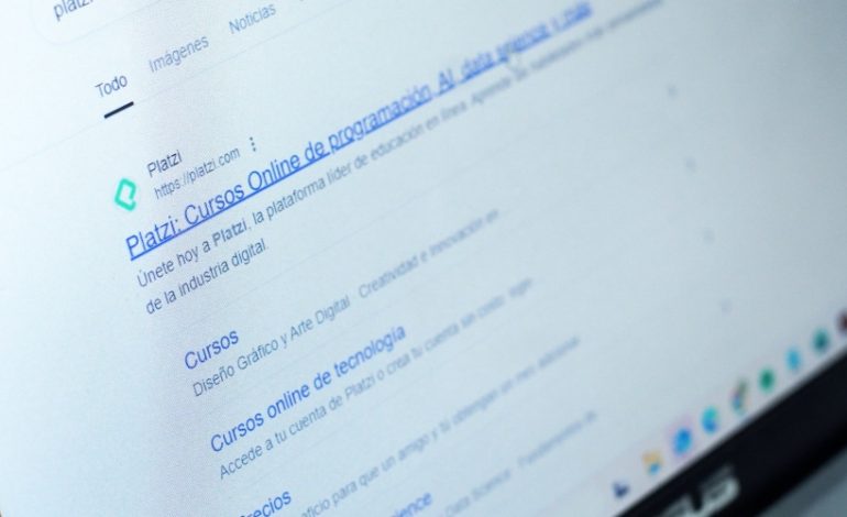  Medellín promueve el talento digital: hay 400 licencias disponibles para la capacitación en línea, 200 de ellas son para mujeres – 

 – Panorama 24