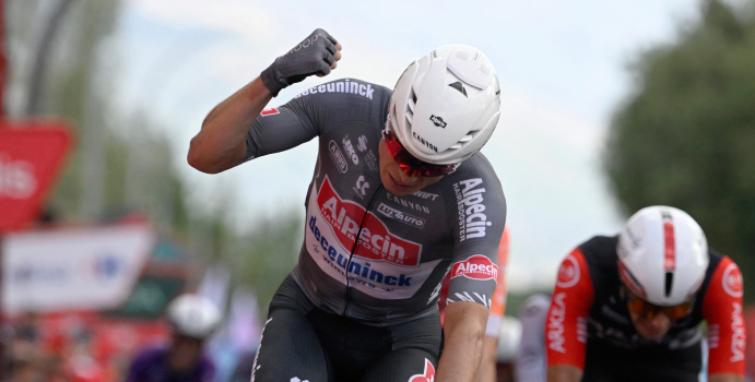  Jasper Philipsen logra su tercera victoria en la etapa en la gira 2025

 – Panorama 24