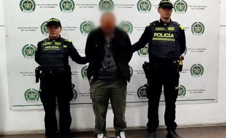  Un hombre supuestamente robó perros y los abusó sexualmente

 – Panorama 24