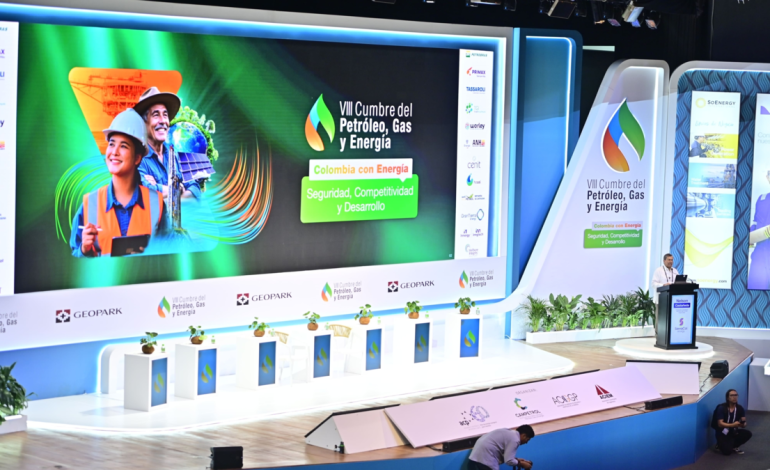  Superservicios inició investigación de sanciones contra seis transportistas de gas natural en Colombia

 – Panorama 24