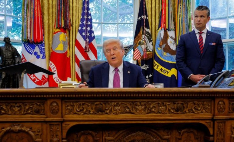  Trump apunta a Venezuela: fuentes dicen que se prepara una ofensiva contra Maduro – MÁS

 – Panorama 24