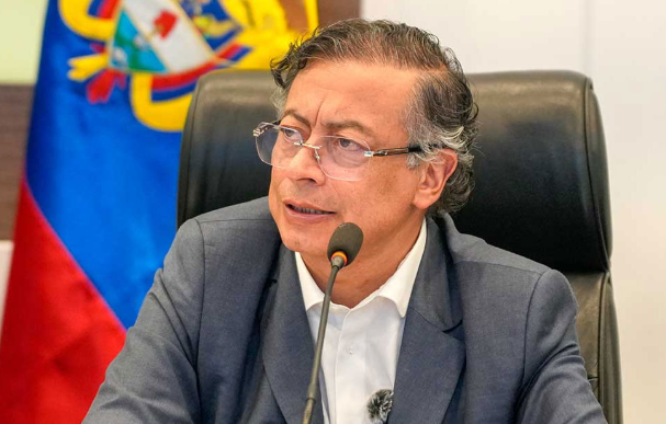  El duelo político de Colombia: Uribe llama «excusa» a la asamblea constituyente introducida por Petro – MÁS

 – Panorama 24