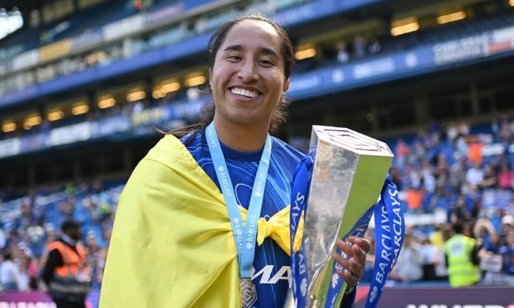  Mayra Ramírez la Mejor Futbolista Colombiana en el Exterior 2025

 – Panorama 24