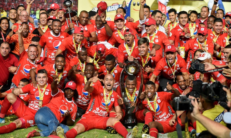  Un campeón regresa a América para seguir haciendo historia

 – Panorama 24