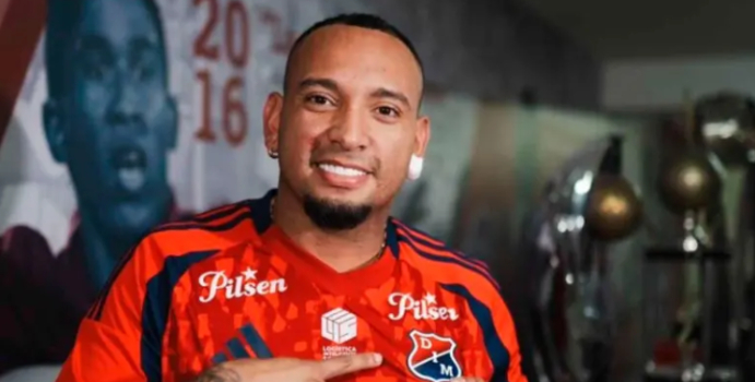  Medellín busca renovar a Jarlan Barrera para todo 2026

 – Panorama 24