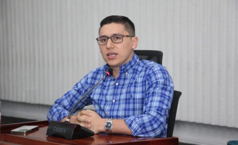  Carretera paralizada –  | El diario de todos

 – Panorama 24