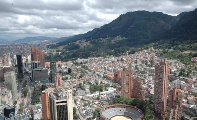  El gobierno abre un debate público para acelerar la actualización de los esquemas de ordenamiento territorial en Colombia

 – Panorama 24