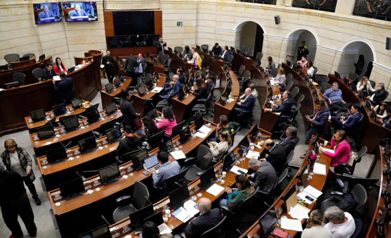  El Tribunal Constitucional suspende la emergencia económica y los sindicatos advierten de riesgos fiscales y constitucionales

 – Panorama 24