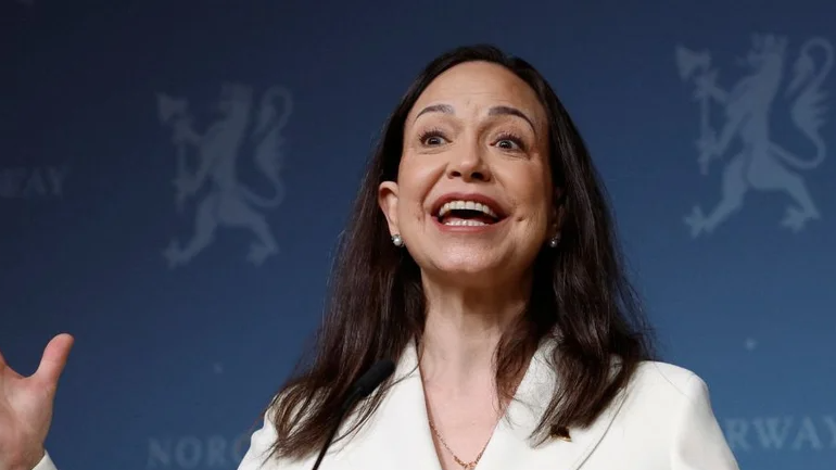  María Corina Machado y elecciones limpias – PLUS

 – Panorama 24