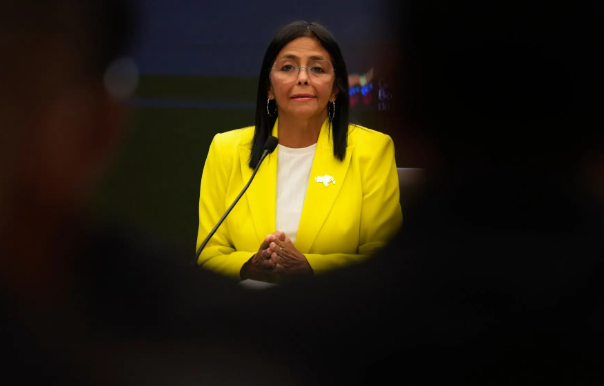  Oposición venezolana prepara nuevos líderes para gobierno interino bajo presión internacional – 

 – Panorama 24