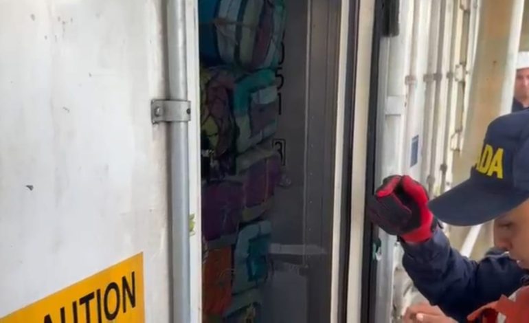  Armada de Colombia incauta dos toneladas de cocaína en Santa Marta

 – Panorama 24