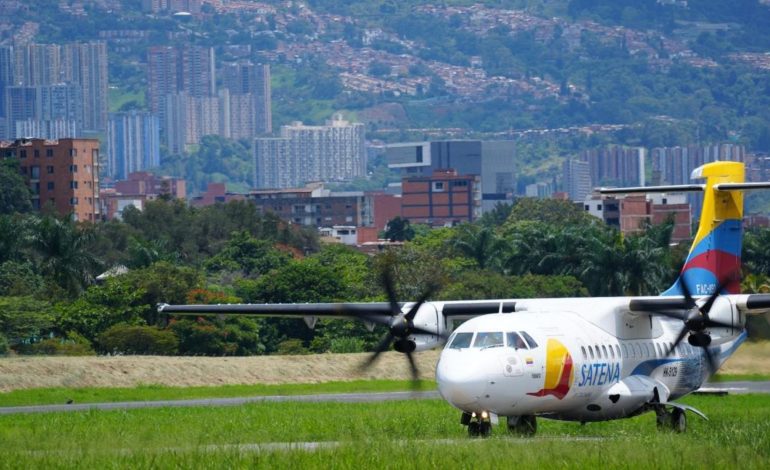  Desapareció un avión de Satena con 15 personas a bordo

 – Panorama 24