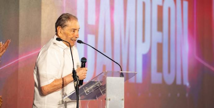  Fuad Char dijo que es difícil que Junior pelee la Libertadores

 – Panorama 24