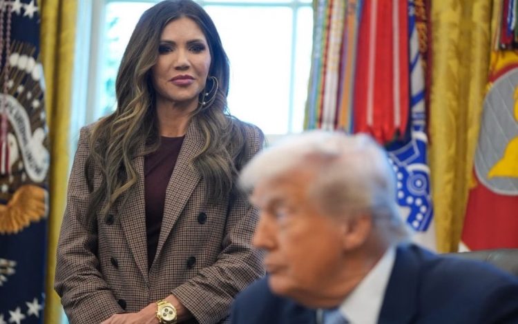  Giro estratégico en la Casa Blanca: Trump redefine su política migratoria

 – Panorama 24