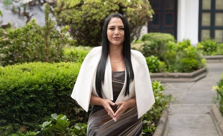  RUIDO POLÍTICO EN LA ESTACIÓN DEL ABOGADO – 

 – Panorama 24