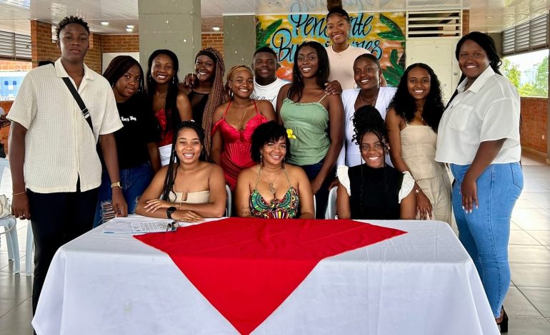  LA DEMOCRACIA JUVENIL ESTÁ FUNCIONANDO – MÁS

 – Panorama 24