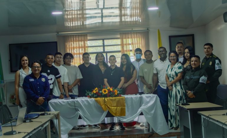  JÓVENES EXPERTOS POLÍTICOS –  | El diario de todos

 – Panorama 24