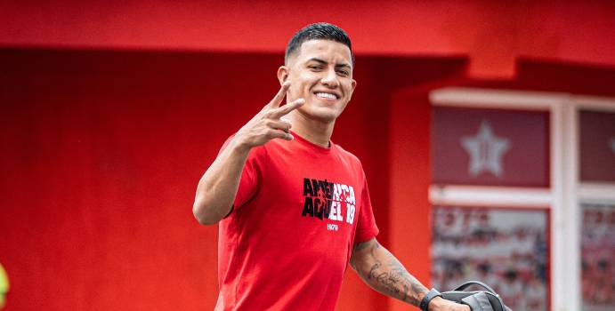  Junior habría cambiado las condiciones para Cristian Barrios

 – Panorama 24