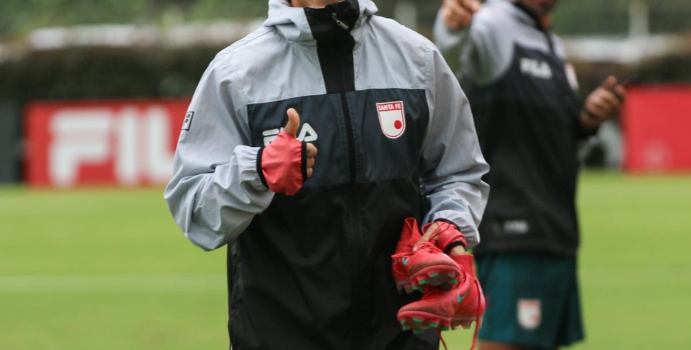  Se iba a retirar, pero llegó a Santa Fe y quiere seguir jugando

 – Panorama 24