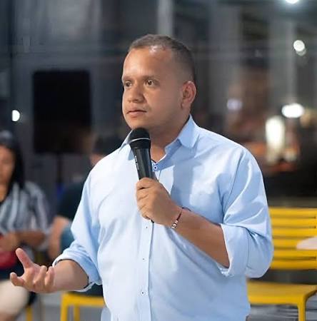  VERSIÓN IMPULSA FREE LOOP – 

 – Panorama 24