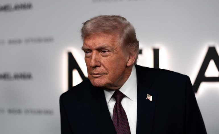  Donald Trump nombra candidato a presidente de la Fed en medio del debate sobre las tasas de interés

 – Panorama 24