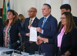  Ante la falta de consenso, el gobierno revisa el proceso de reforma en el parlamento – ADICIONAL

 – Panorama 24