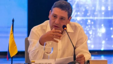  Mauricio Lizcano descarta colusión entre partidos – 

 – Panorama 24