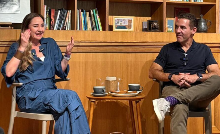  David Vélez cuestiona el aumento del 23,7 por ciento del salario mínimo y advierte sobre los efectos en el empleo y la inflación

 – Panorama 24